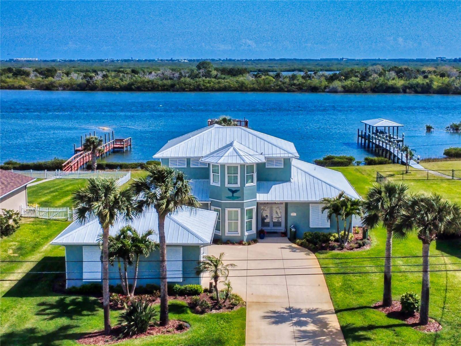 Edgewater, FL 32141,2019 S RIVERSIDE