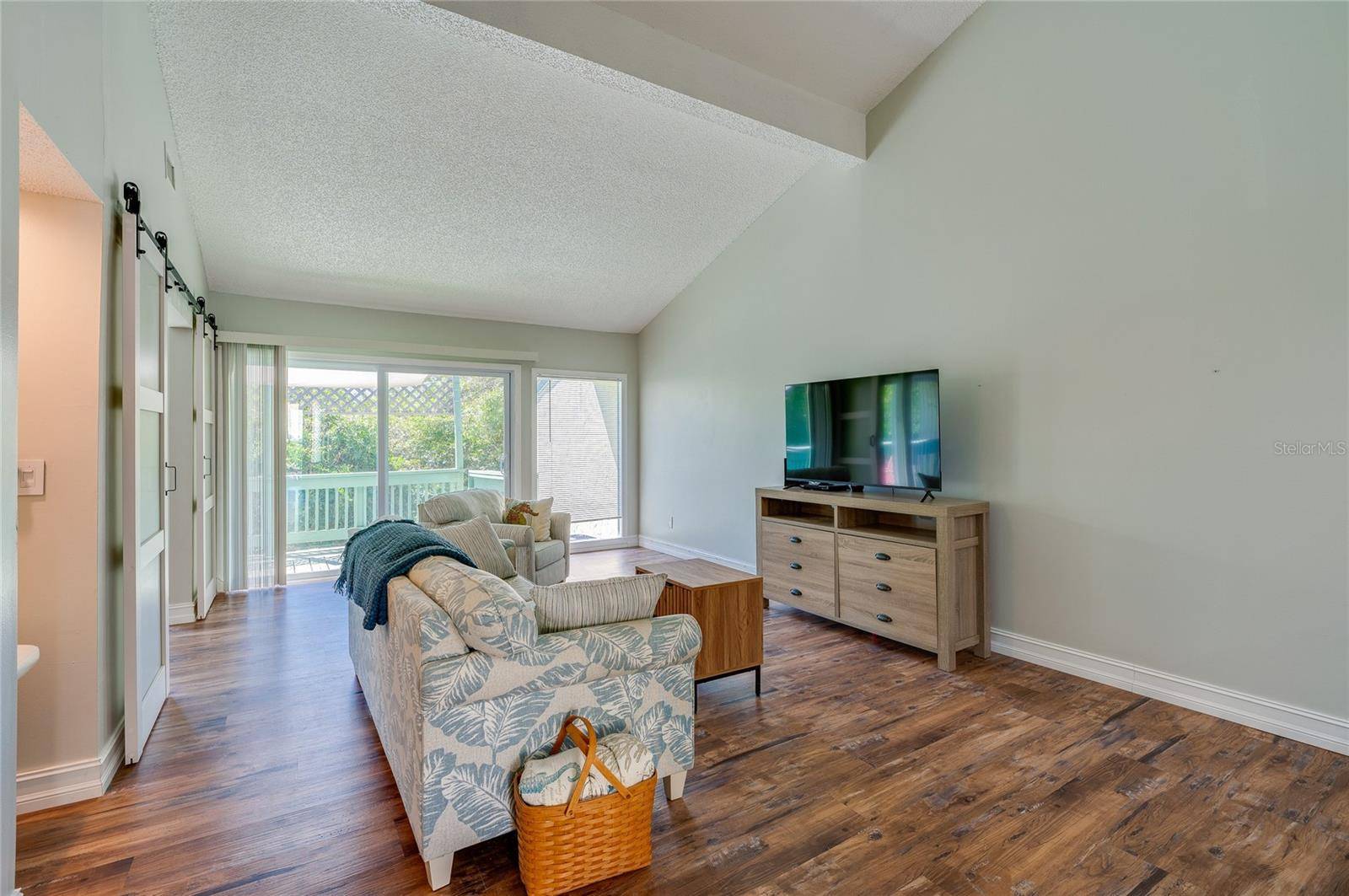 New Smyrna Beach, FL 32168,113 CLUB HOUSE BLVD #113