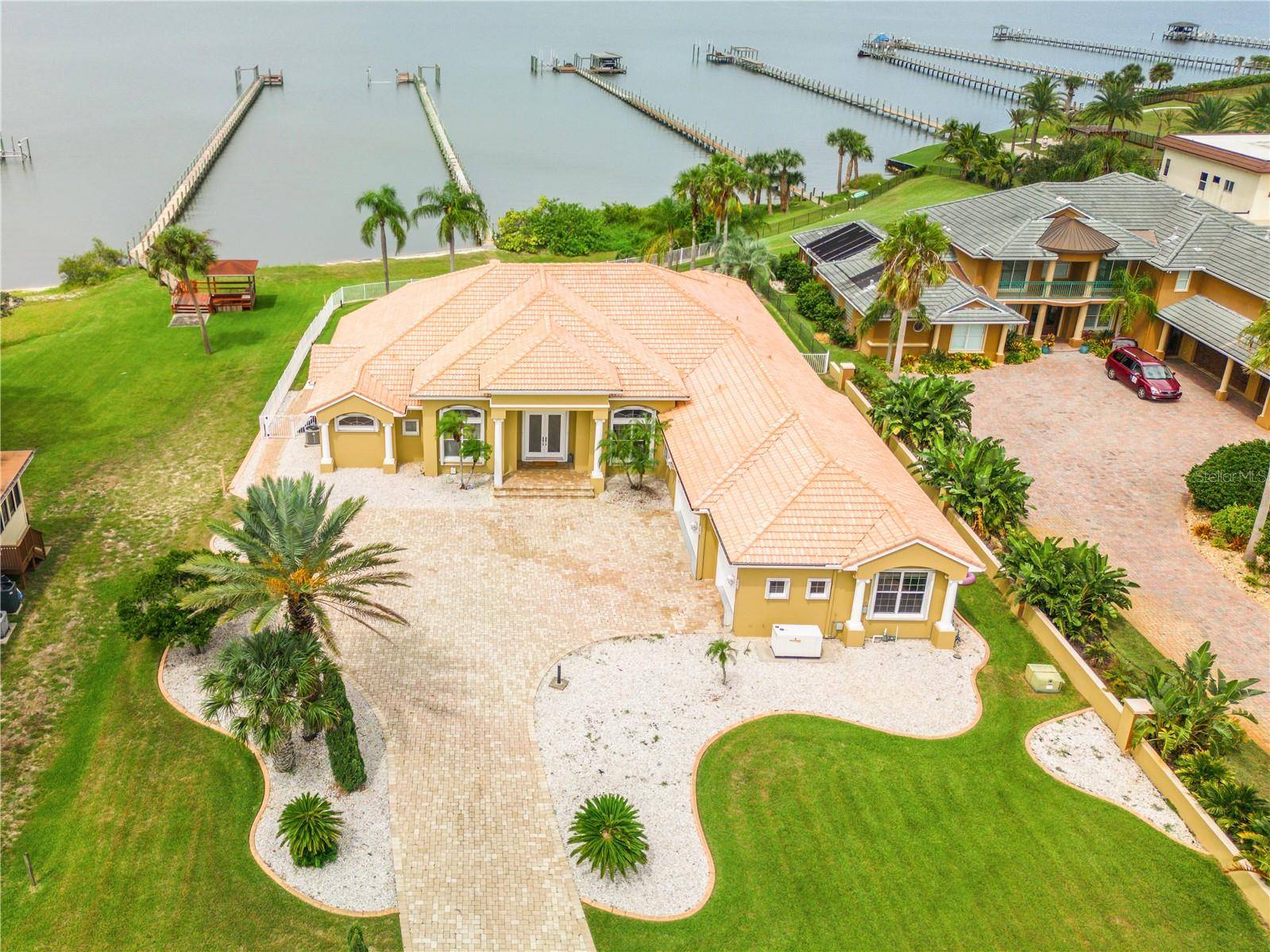 Daytona Beach, FL 32118,2640 S PENINSULA DR