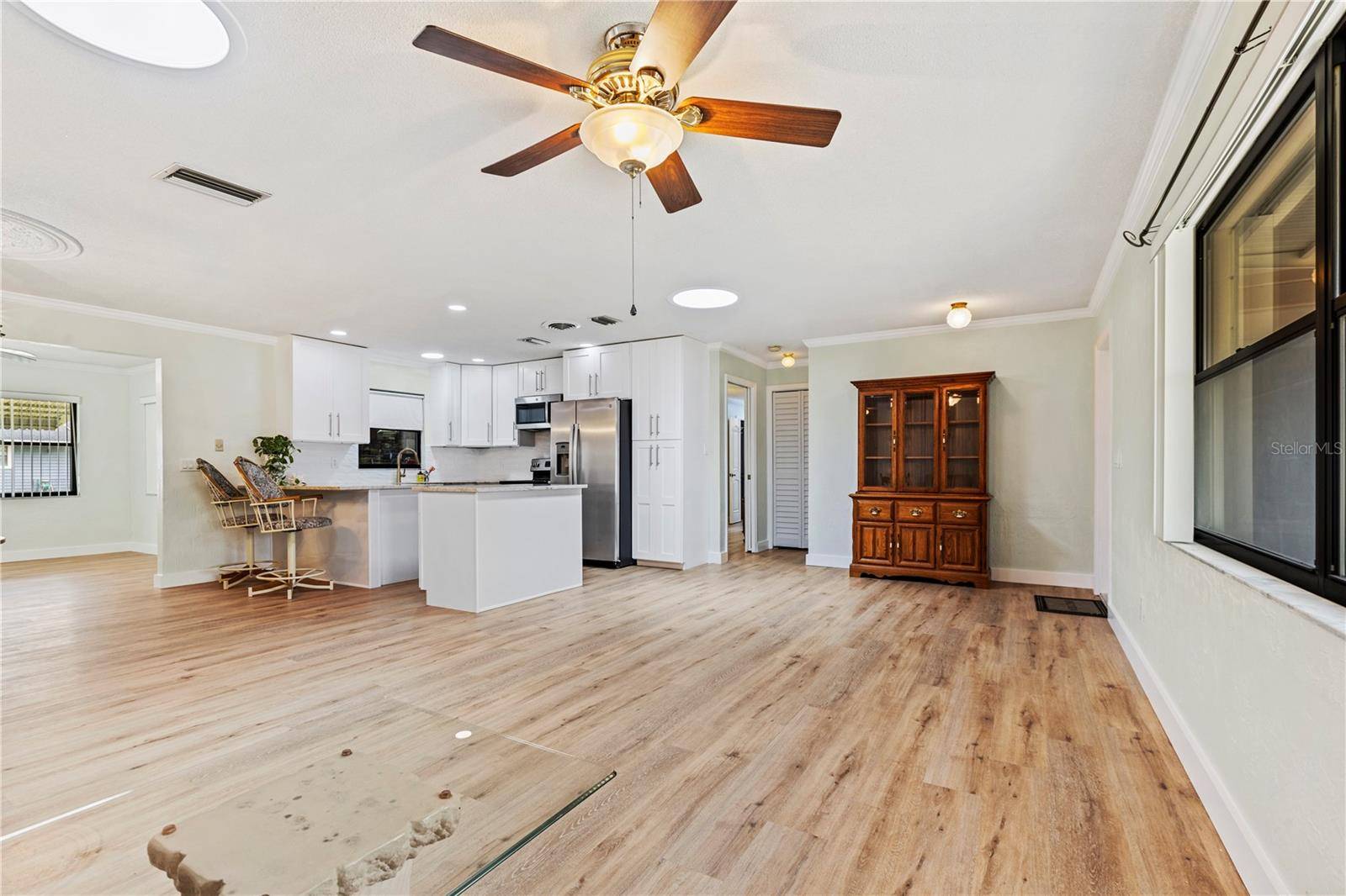 Edgewater, FL 32141,1855 PINE TREE DR