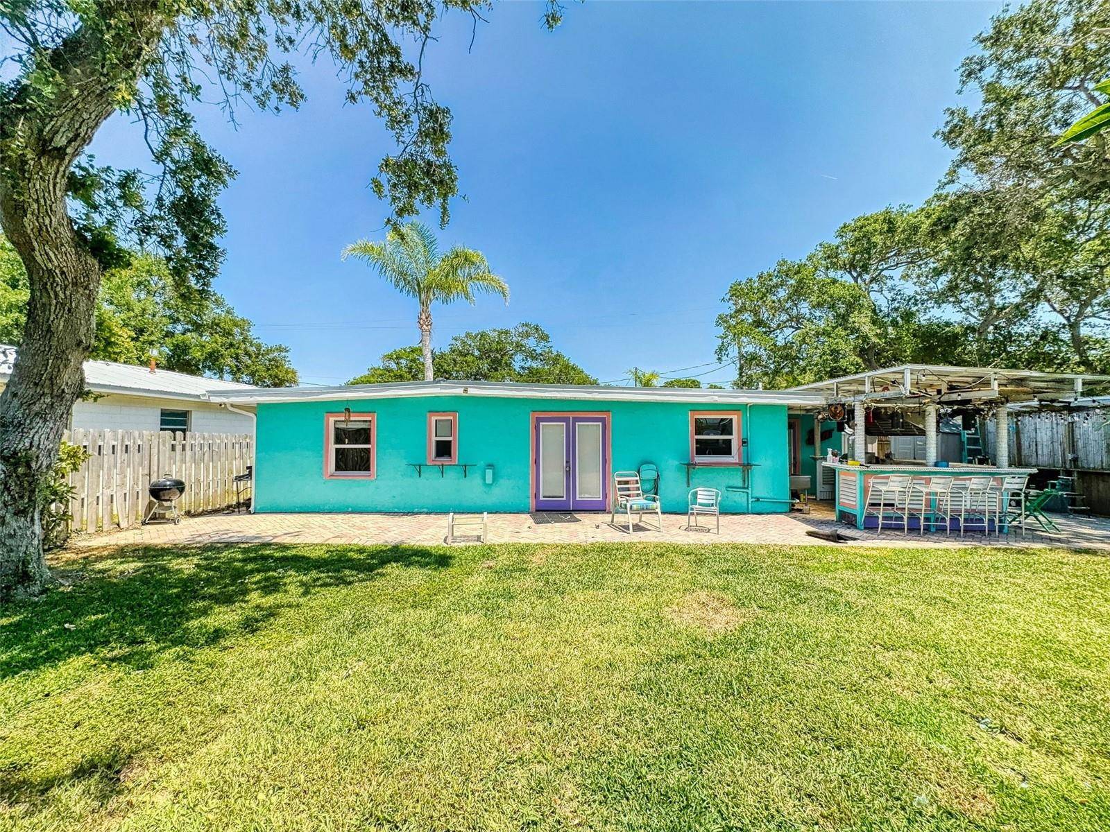 New Smyrna Beach, FL 32169,650 S PINE ST