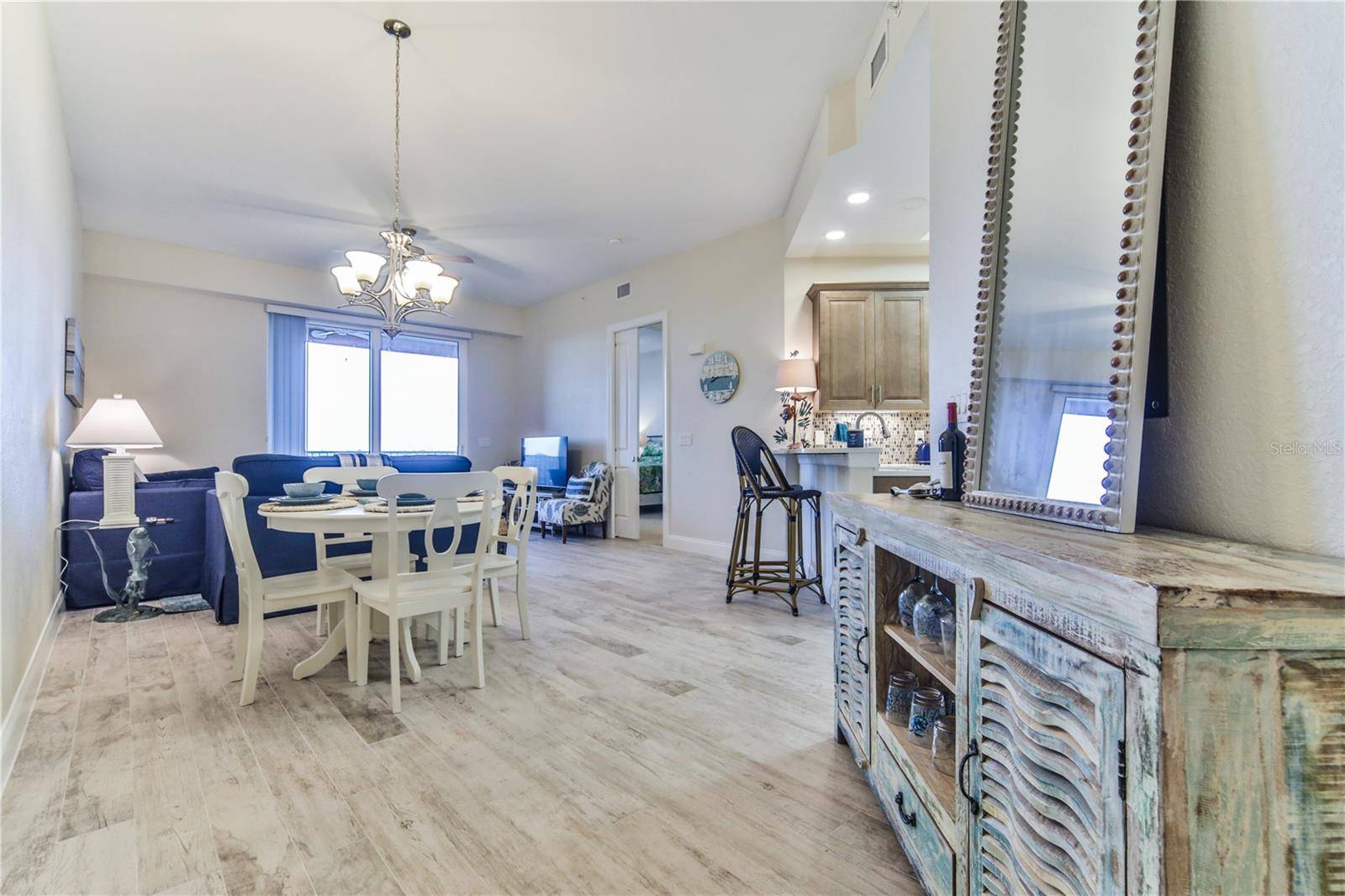 New Smyrna Beach, FL 32169,2 RIVERWALK DR #606
