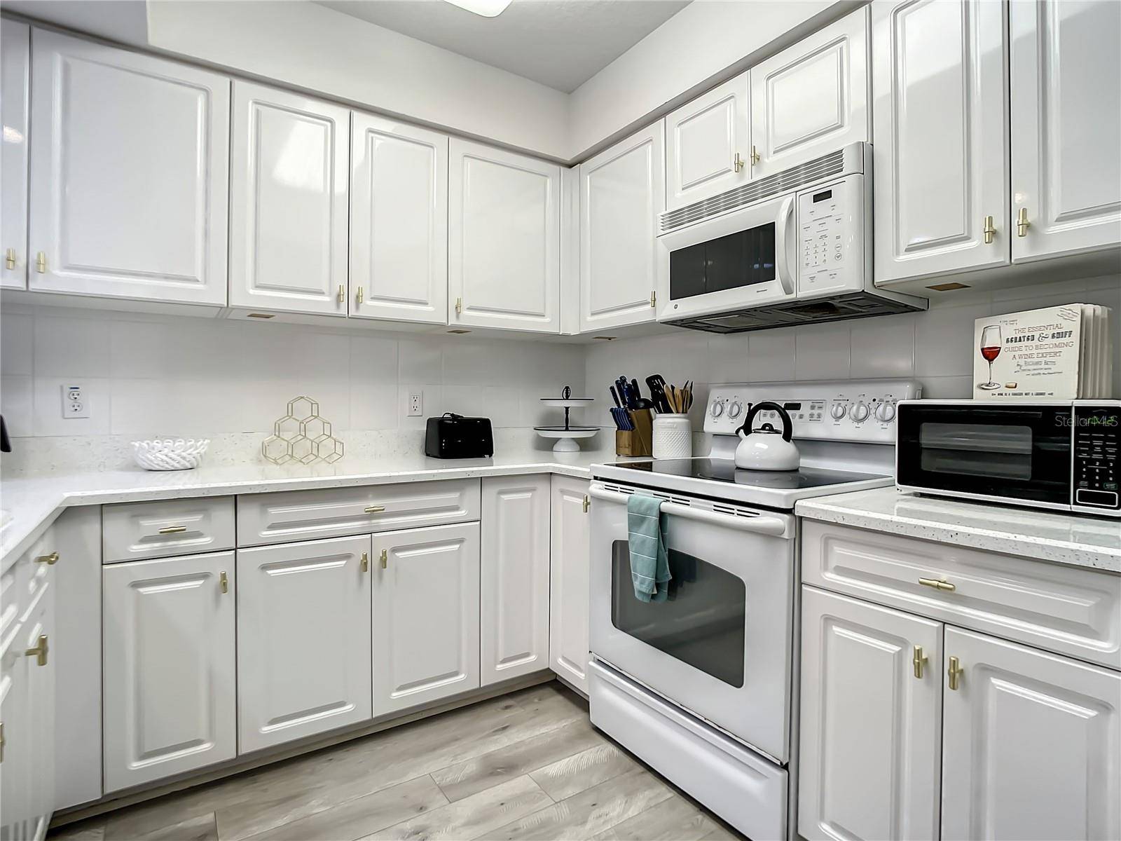 New Smyrna Beach, FL 32169,5300 S ATLANTIC AVE #10-205