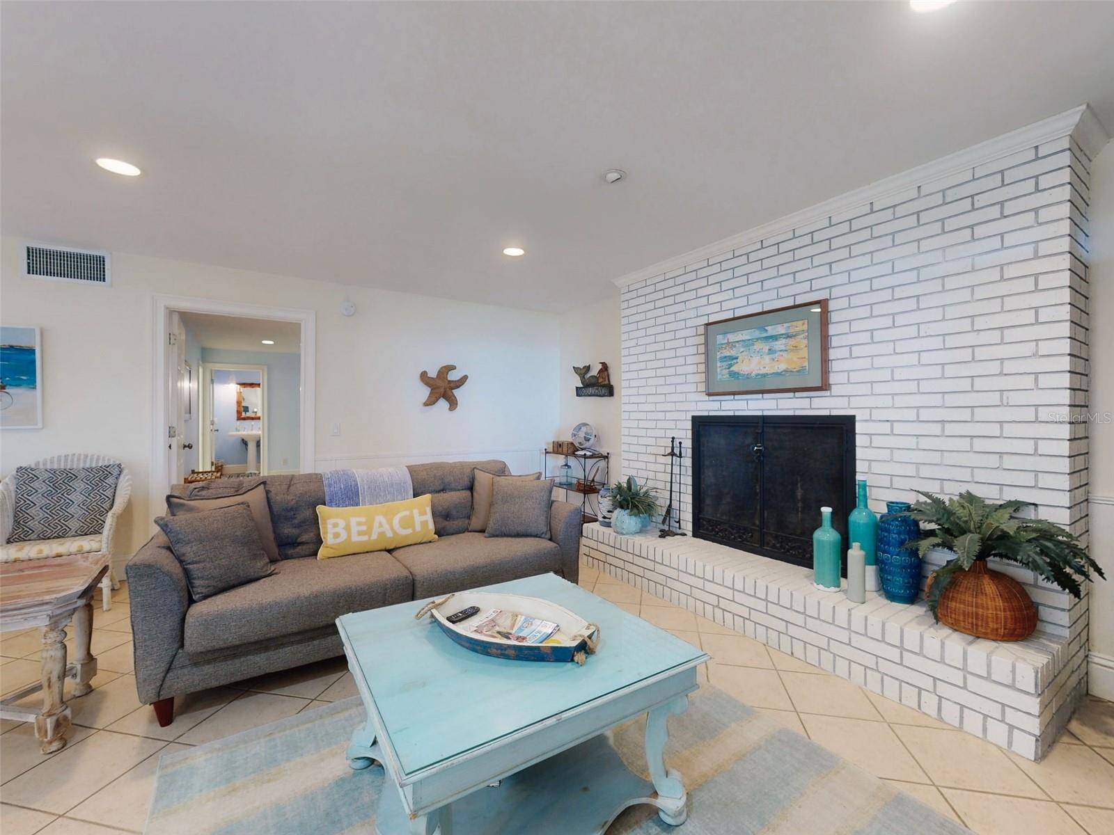 New Smyrna Beach, FL 32169,1913 HILL ST #1
