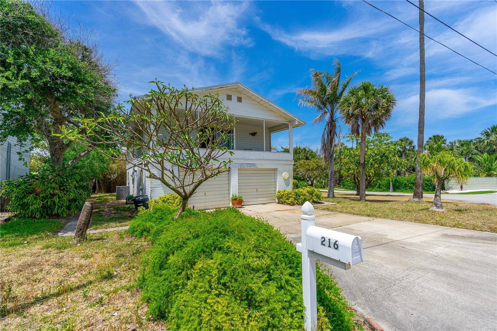 New Smyrna Beach, FL 32169,216 DUNE CIR