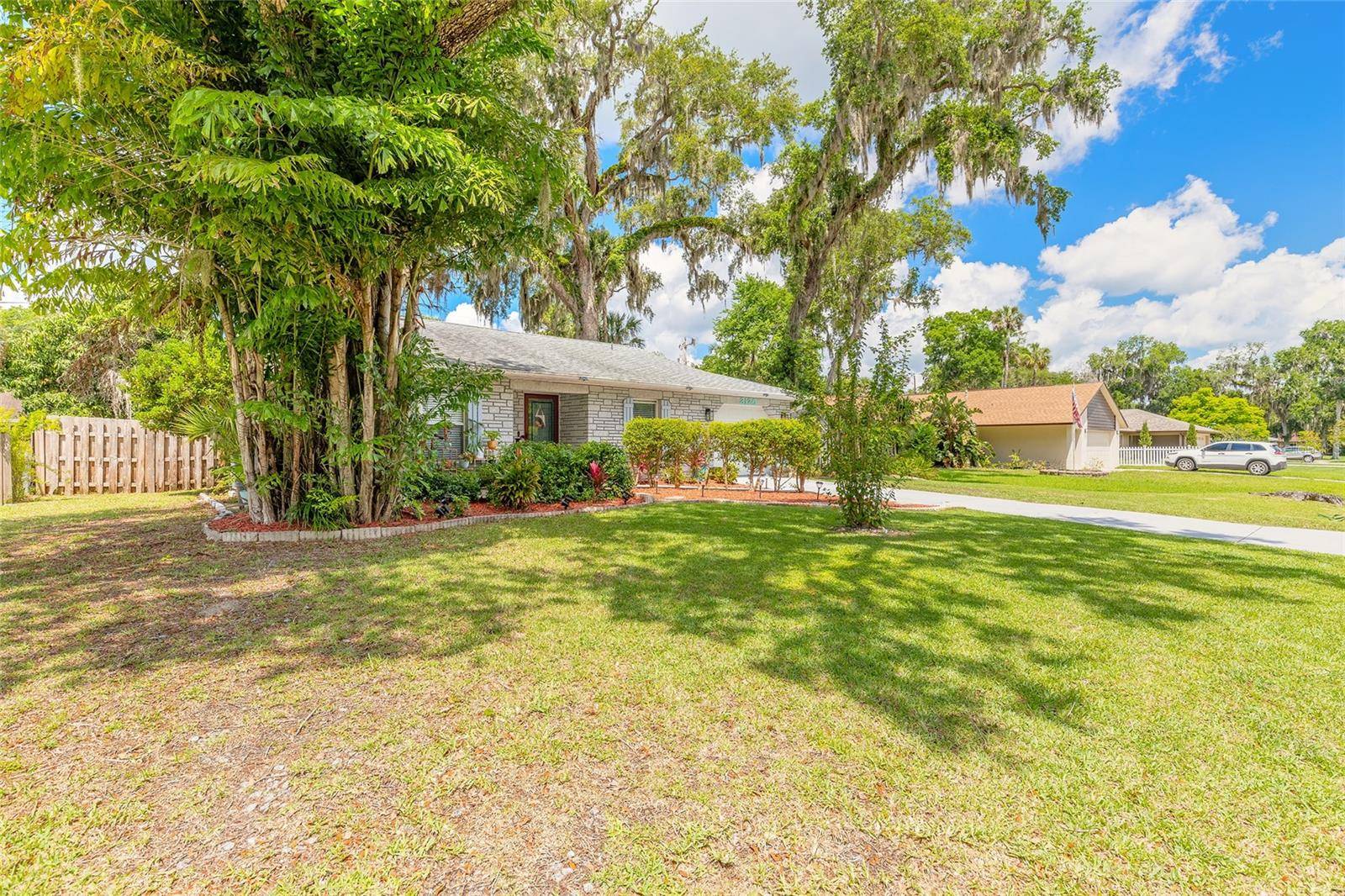 Edgewater, FL 32141,3120 MANGO TREE DR