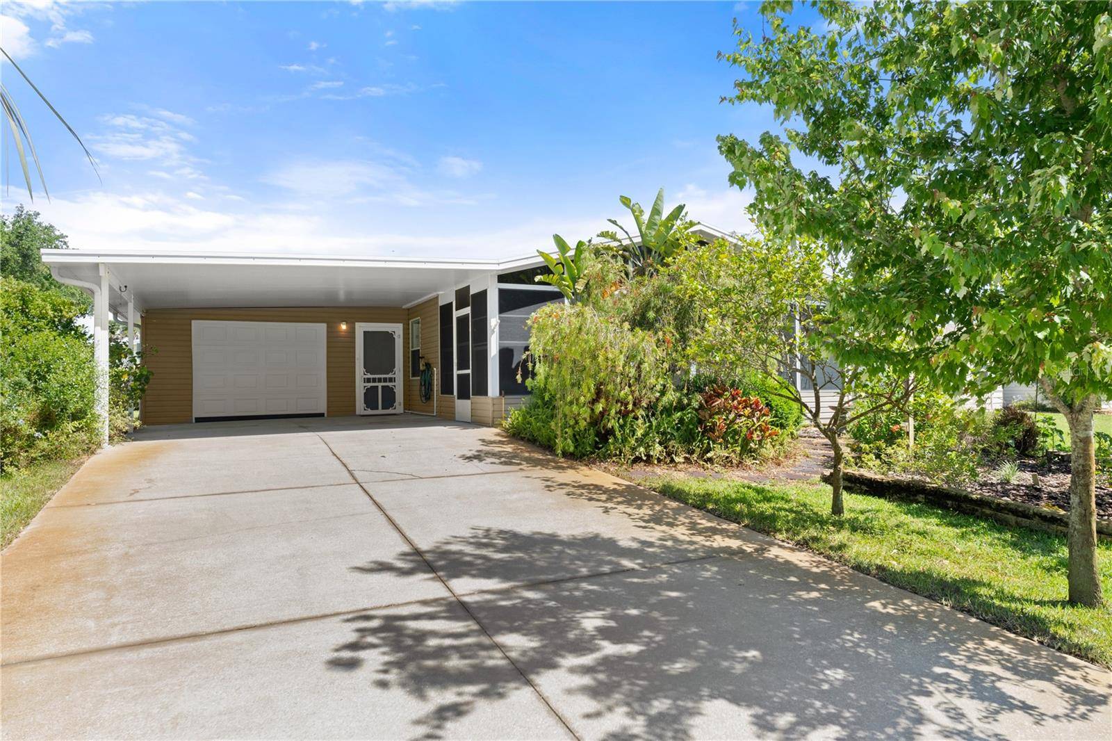 Oak Hill, FL 32759,291 NAVAJO DR