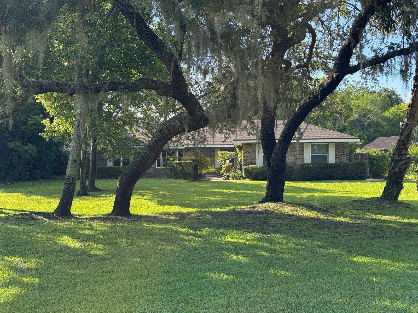 Deltona, FL 32738,547 CLEO LN