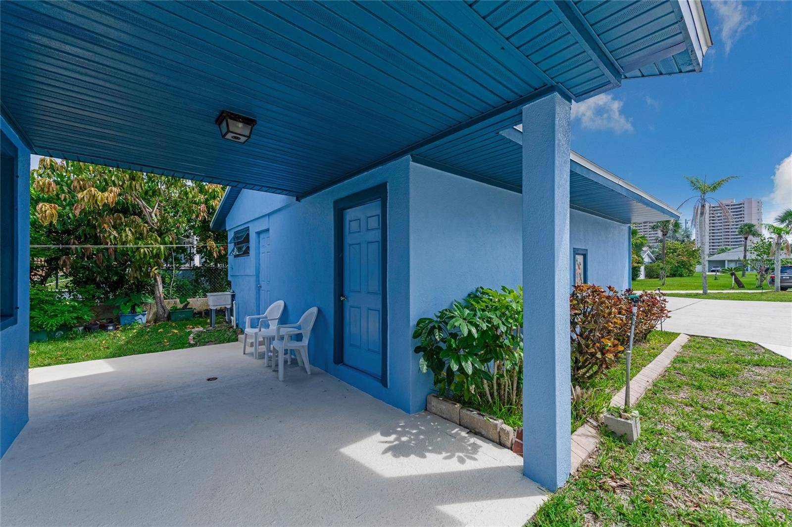 Port Orange, FL 32127,3326 S PENINSULA DR