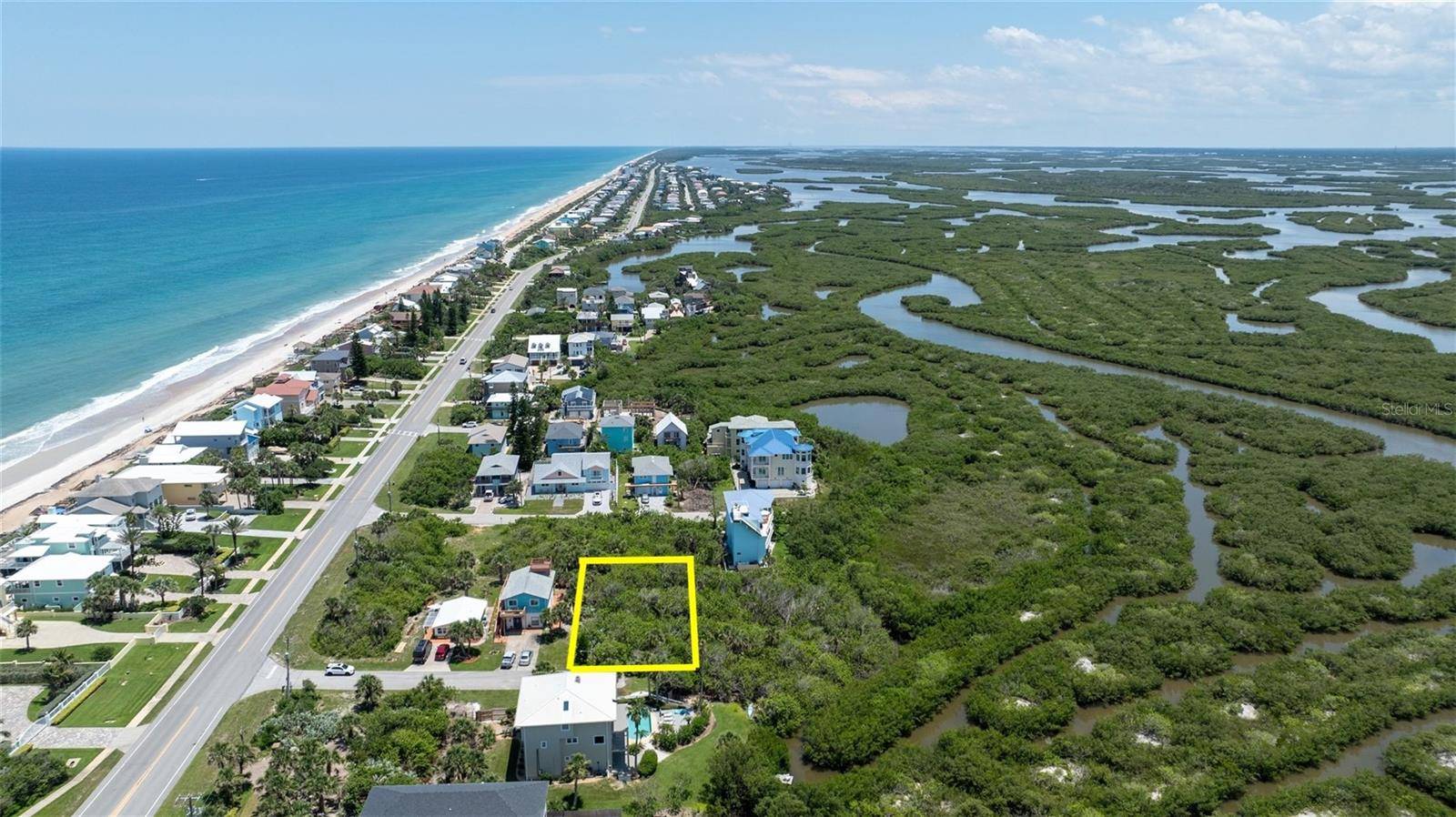 New Smyrna Beach, FL 32169,798 ANGELFISH AVE