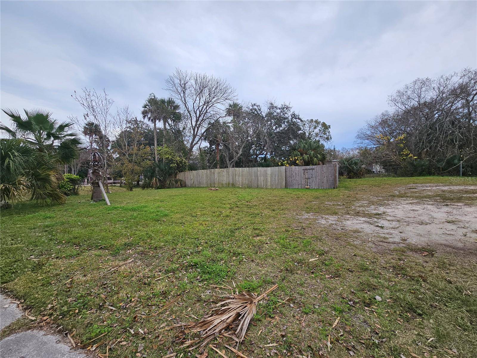 New Smyrna Beach, FL 32168,0 W CANAL ST
