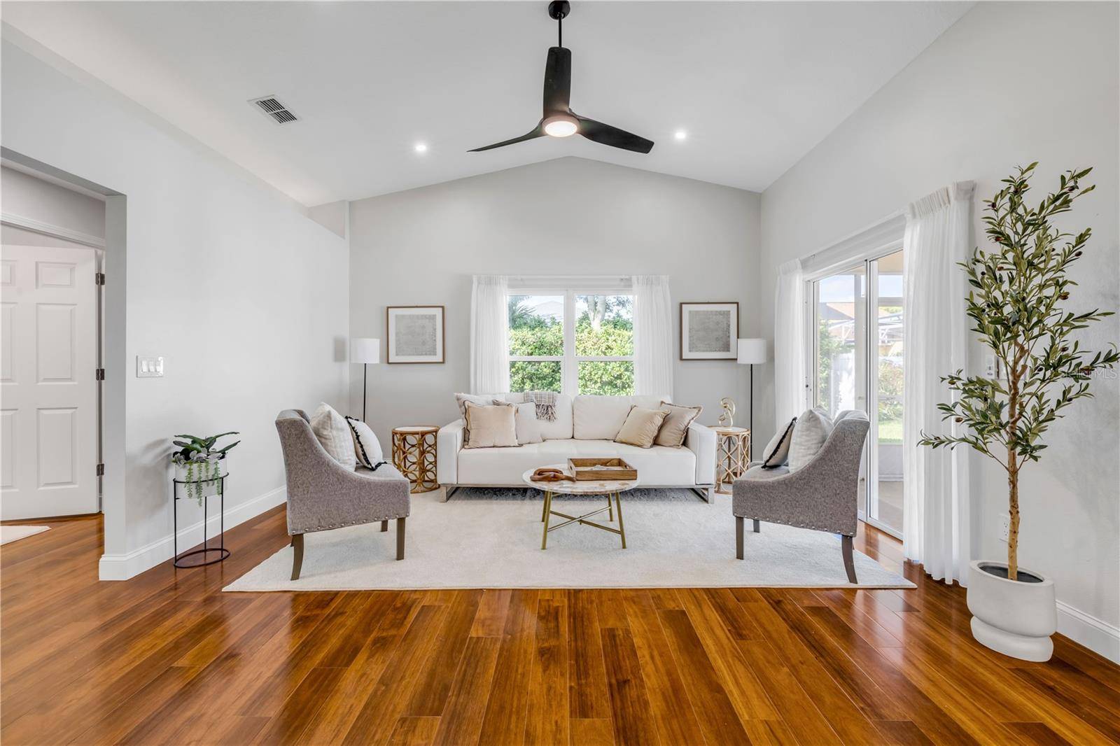 New Smyrna Beach, FL 32168,620 MIDDLEBURY LOOP