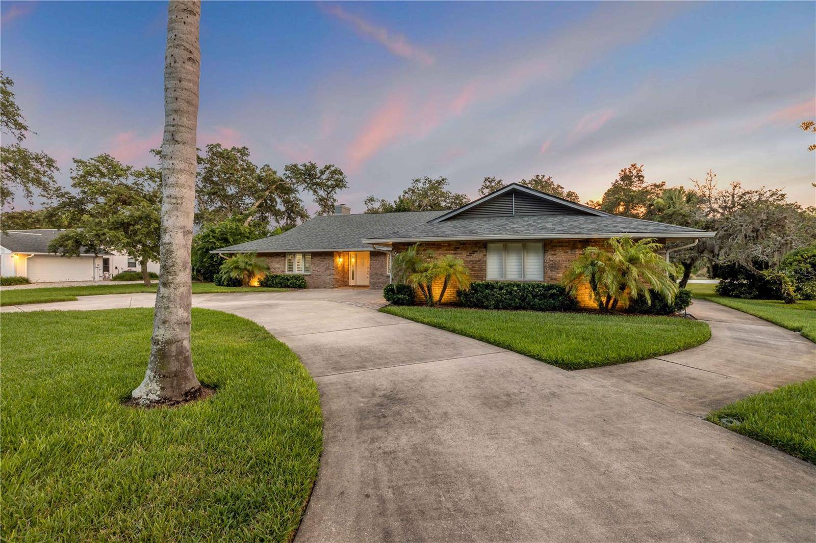 New Smyrna Beach, FL 32168,544 BOTTLEBRUSH CT