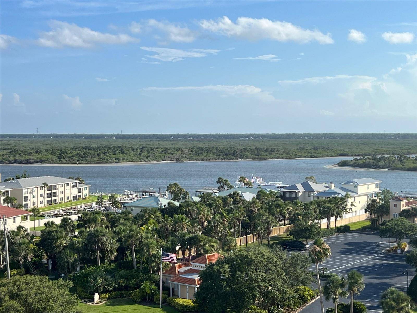 New Smyrna Beach, FL 32169,265 MINORCA BEACH WAY #902