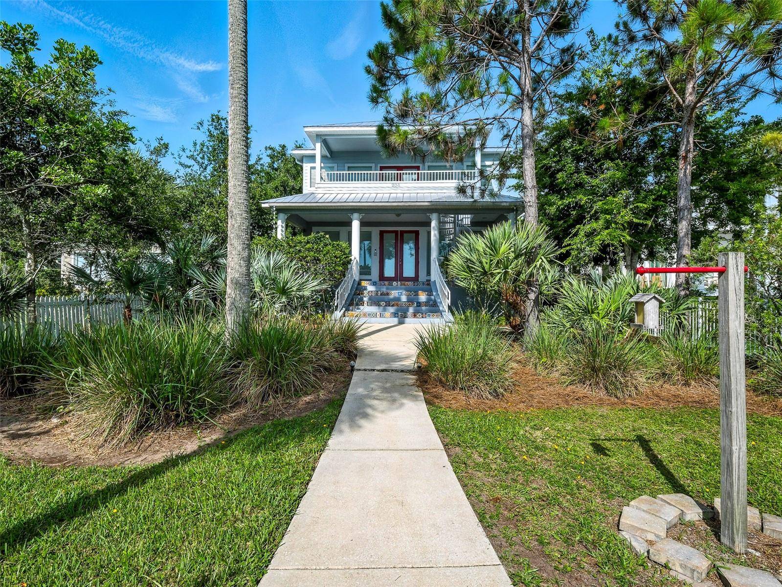 Edgewater, FL 32132,206 S RIVERSIDE DR
