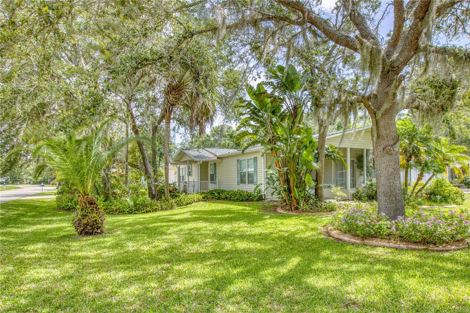 Oak Hill, FL 32759,415 SIOUX BLVD