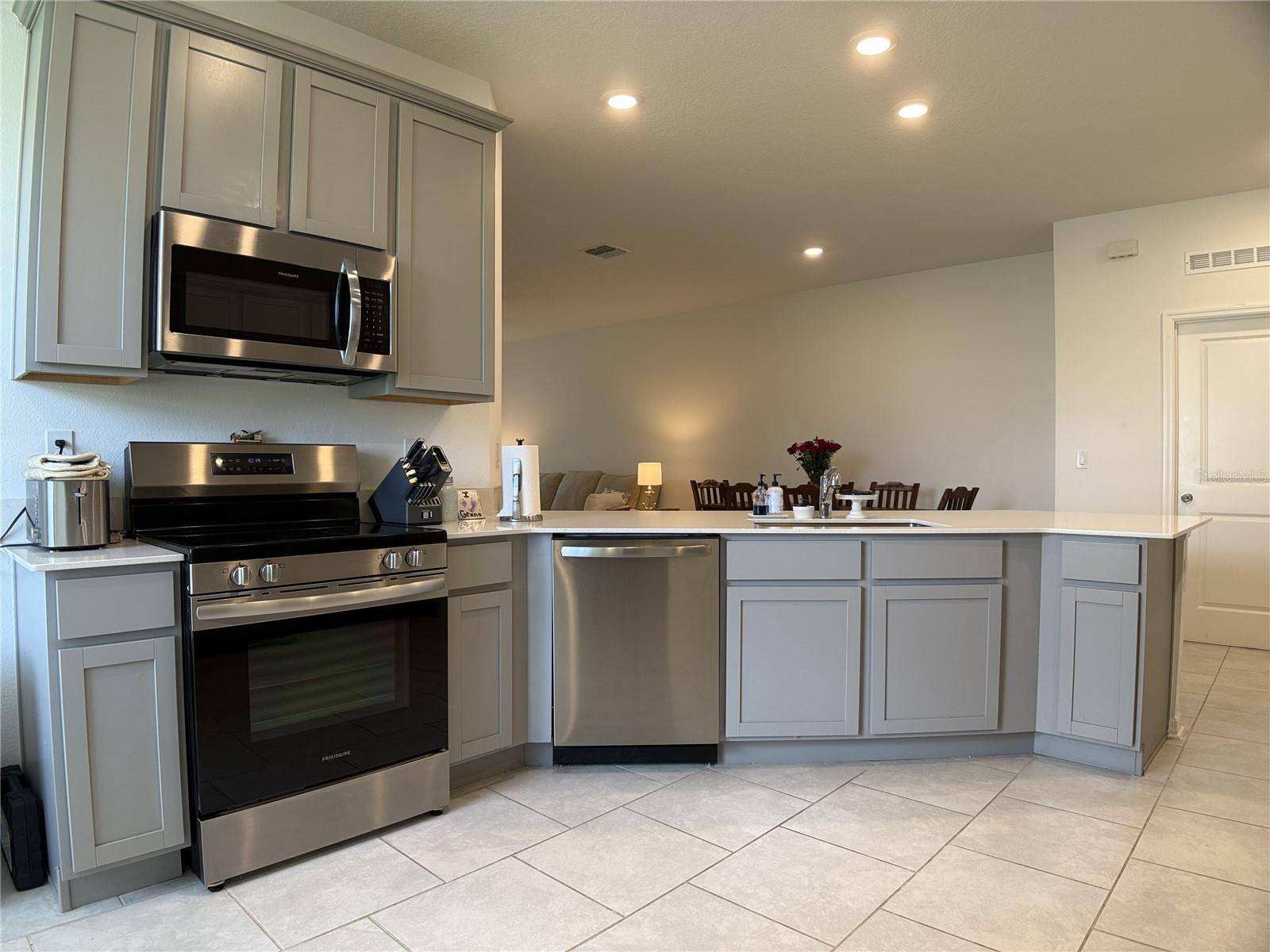 Edgewater, FL 32141,3919 WILLOWBROOK DR