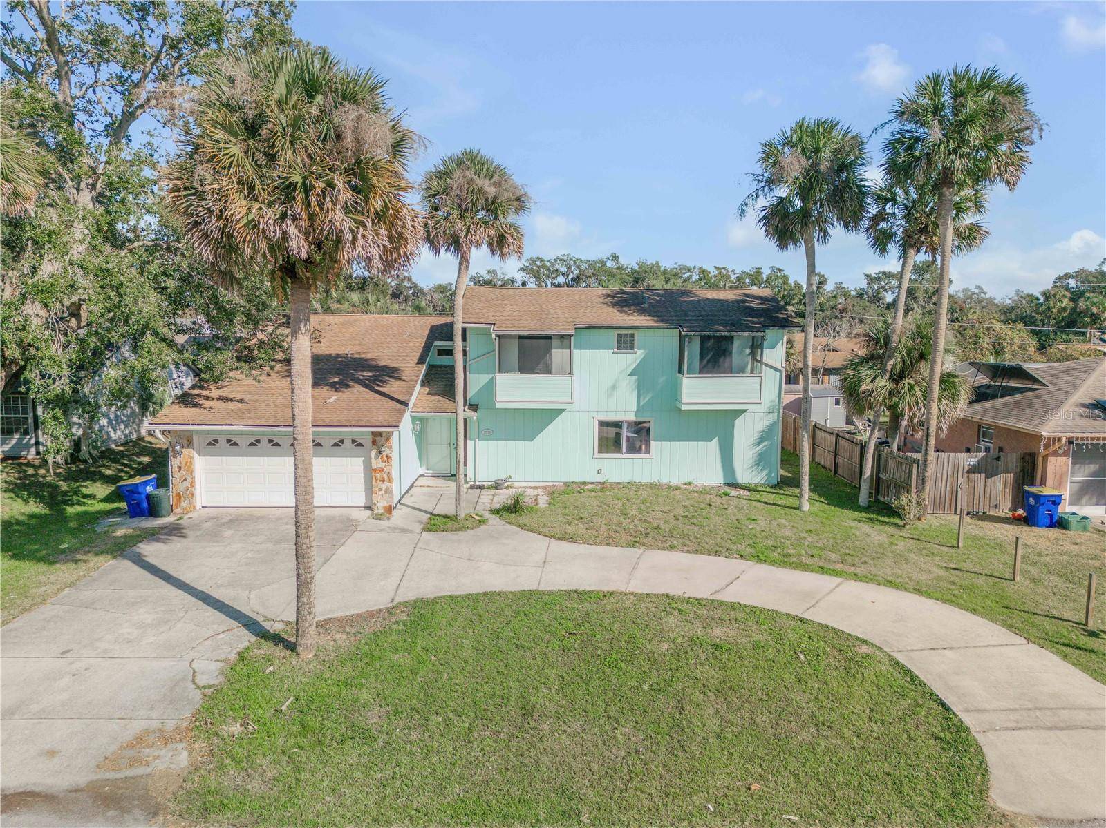 Edgewater, FL 32141,2715 PINE TREE DR