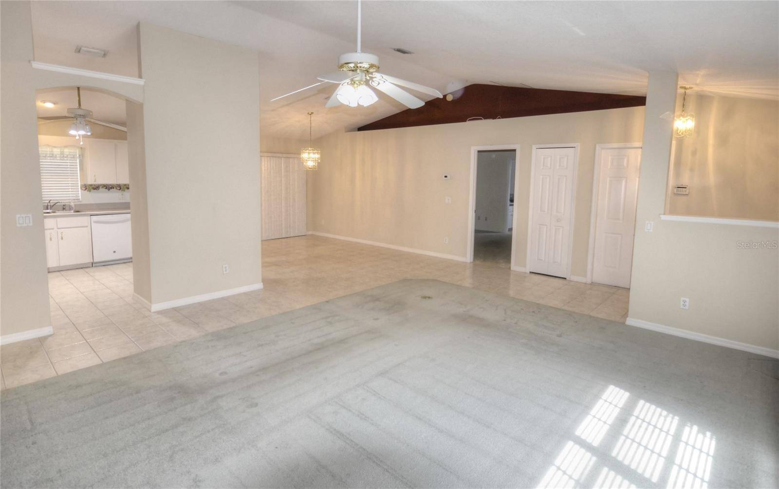 Edgewater, FL 32141,2944 MANGO TREE DR