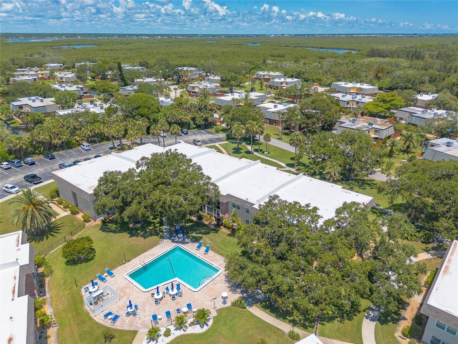 New Smyrna Beach, FL 32169,3800 SAXON DR #180