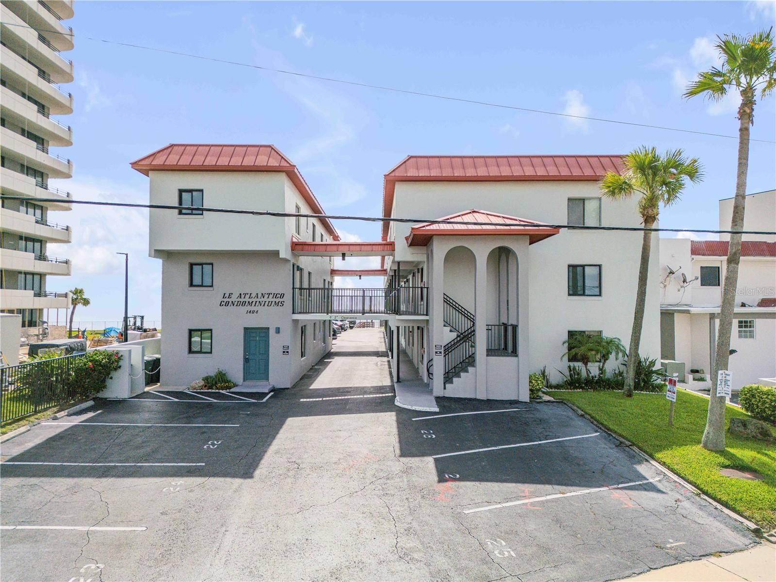 Daytona Beach, FL 32118,1404 N ATLANTIC AVE #70