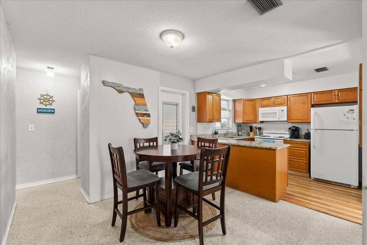 Port Orange, FL 32127,211 FOX PL