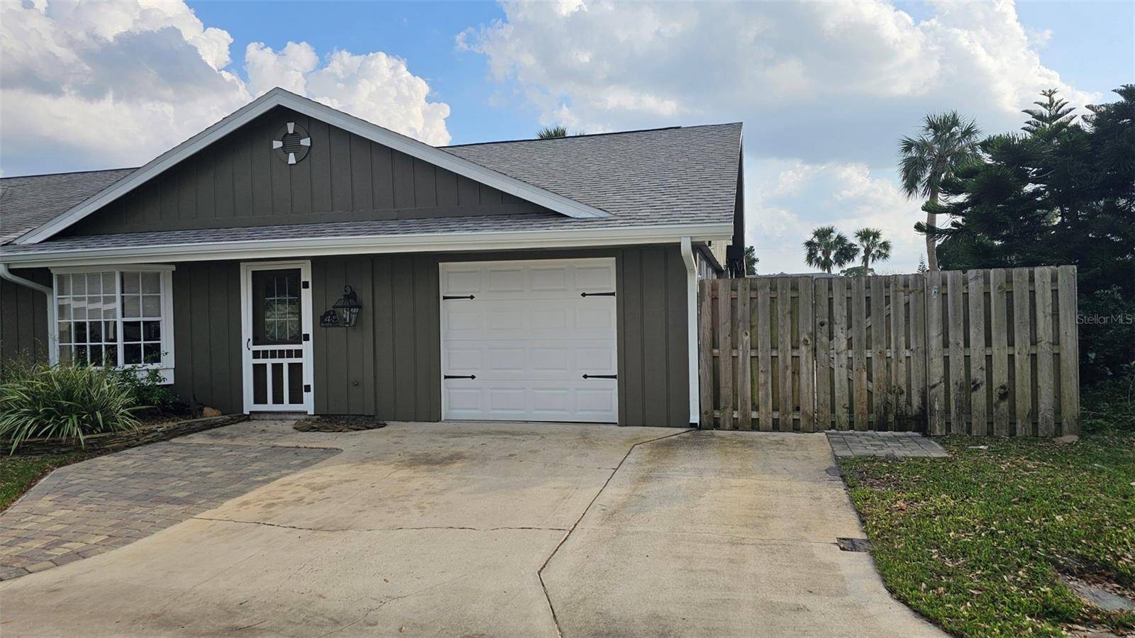 New Smyrna Beach, FL 32168,45 SANDRA CIR