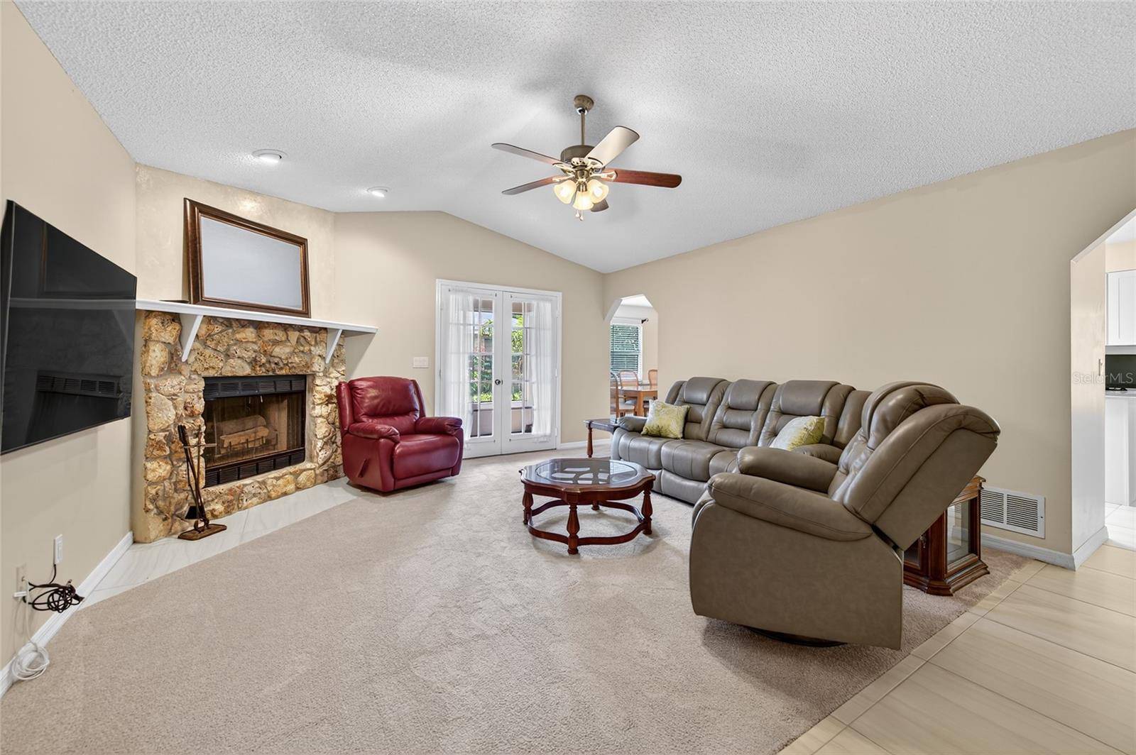 Daytona Beach, FL 32119,144 GREBE CT