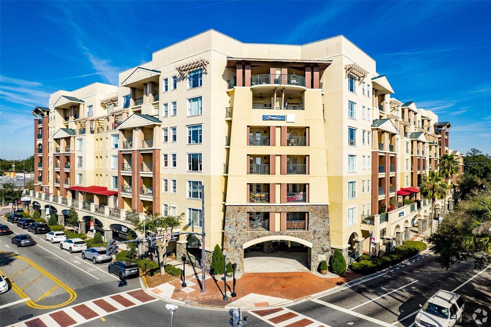 Orlando, FL 32804,630 VASSAR ST #2301