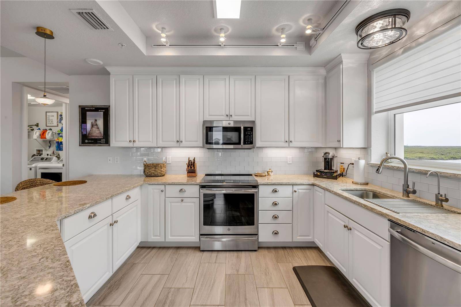 New Smyrna Beach, FL 32169,4 RIVERWALK DR #507