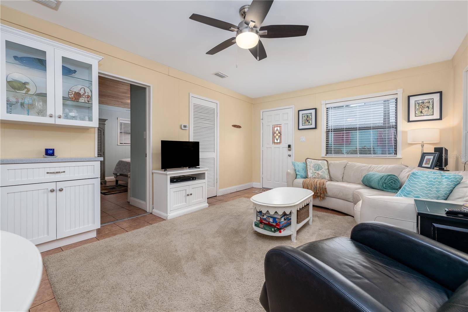 New Smyrna Beach, FL 32169,409 ESTHER ST