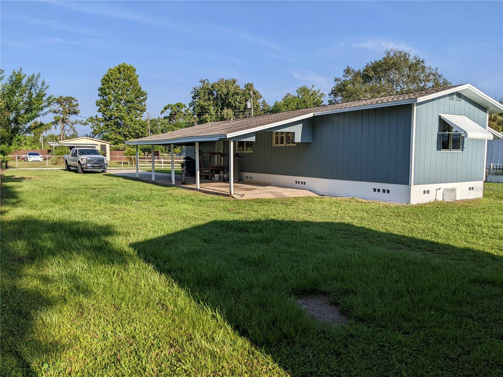 Oak Hill, FL 32759,367 BEEHIVE DR