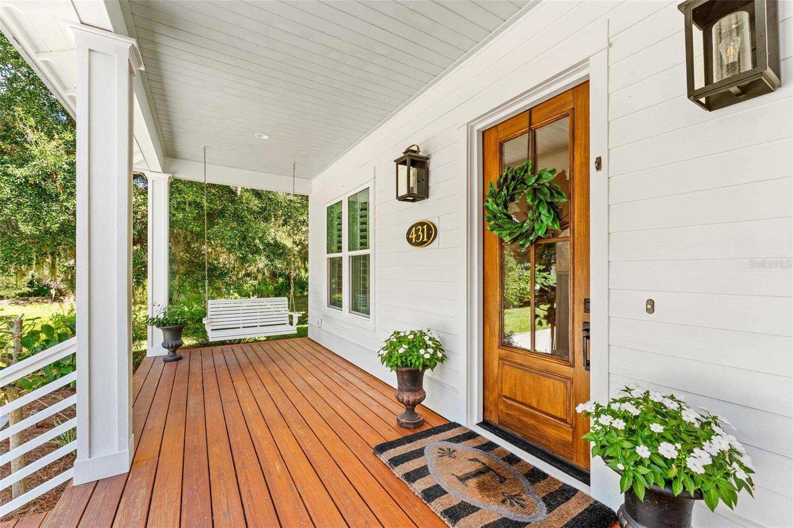 New Smyrna Beach, FL 32168,431 GLENEAGLES DR