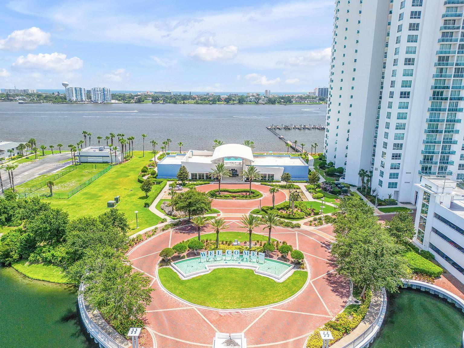 Daytona Beach, FL 32117,231 RIVERSIDE DR #709-1