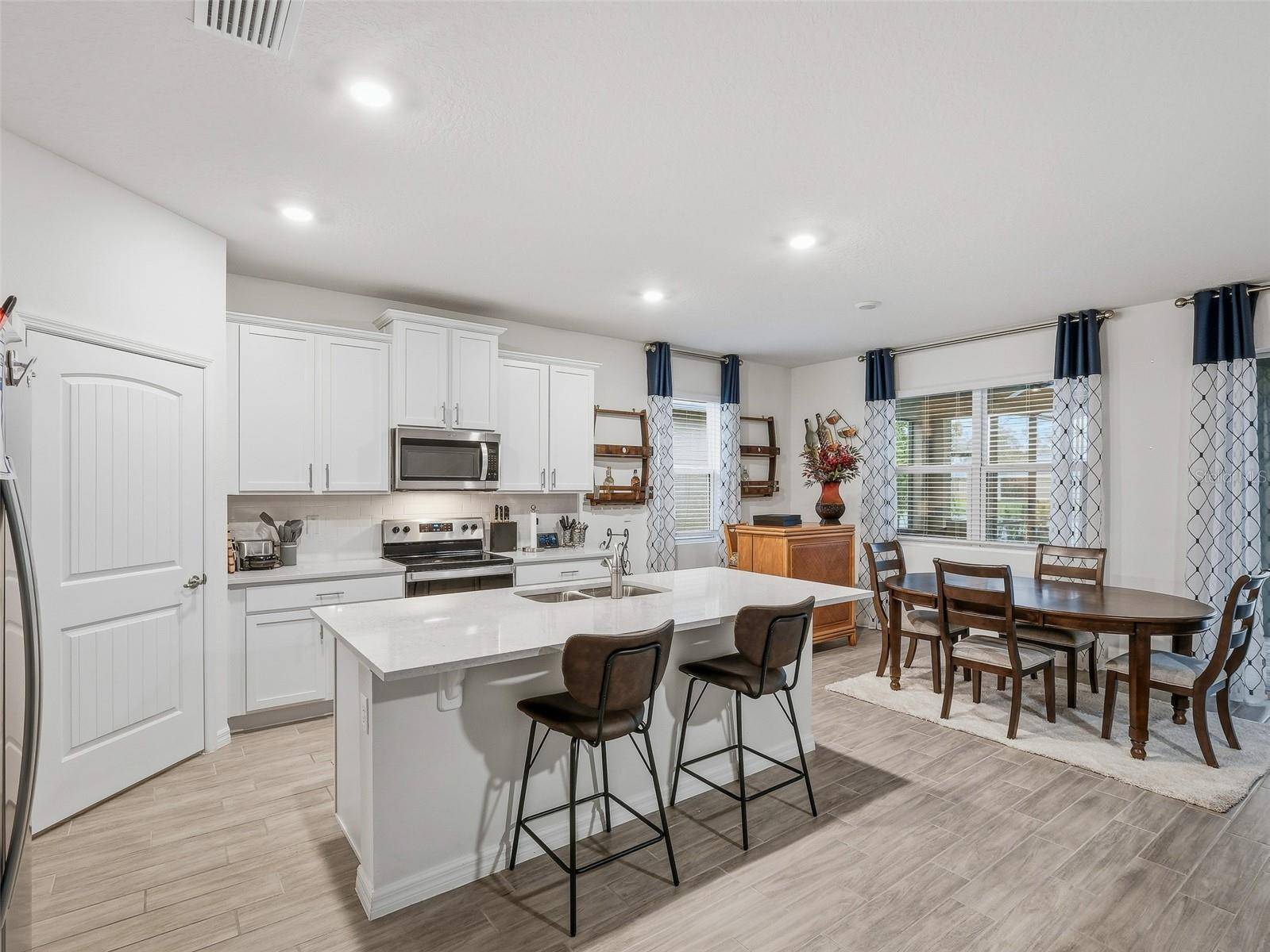 New Smyrna Beach, FL 32168,1547 DELPHI WAY