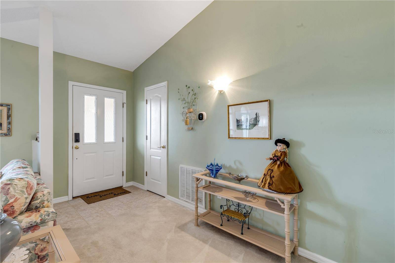 New Smyrna Beach, FL 32168,2239 ROBIN RD