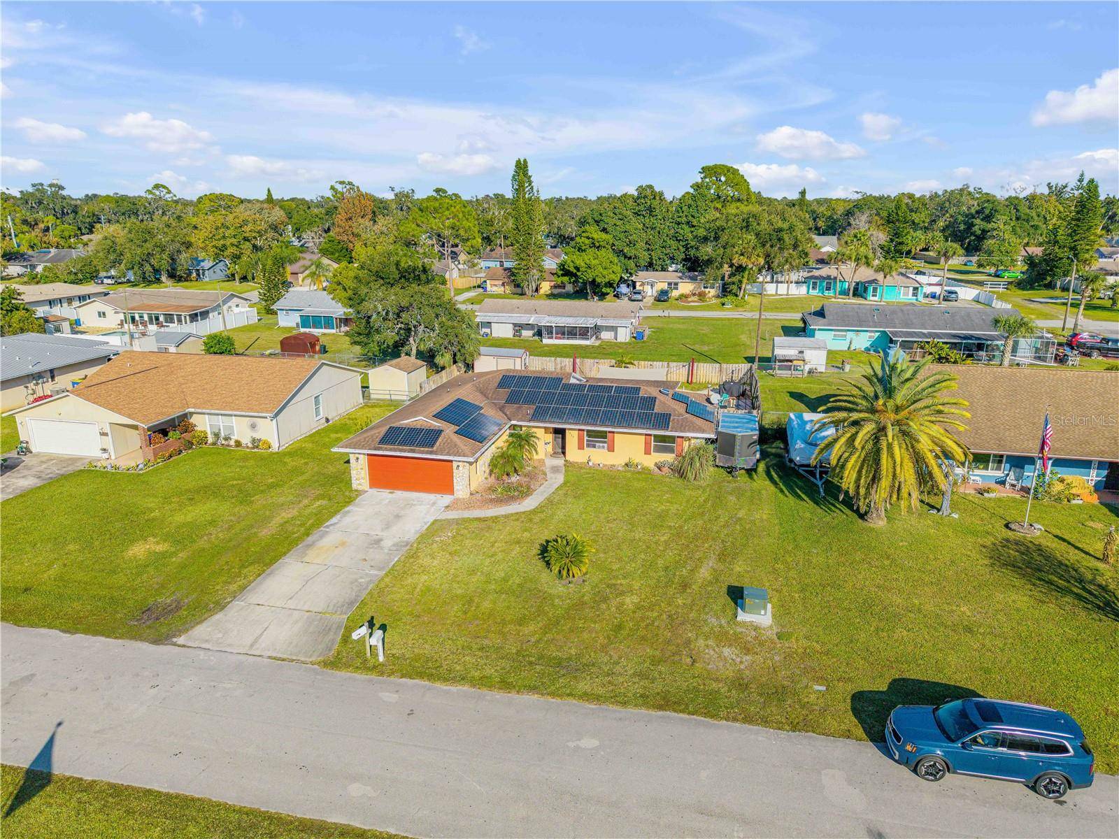 Edgewater, FL 32141,2425 TRAVELERS PALM DR