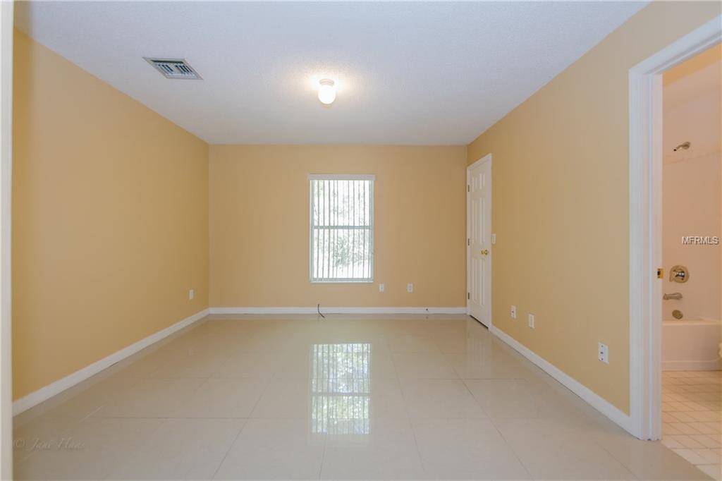 Sanford, FL 32771,5025 E LAKE MARY BLVD