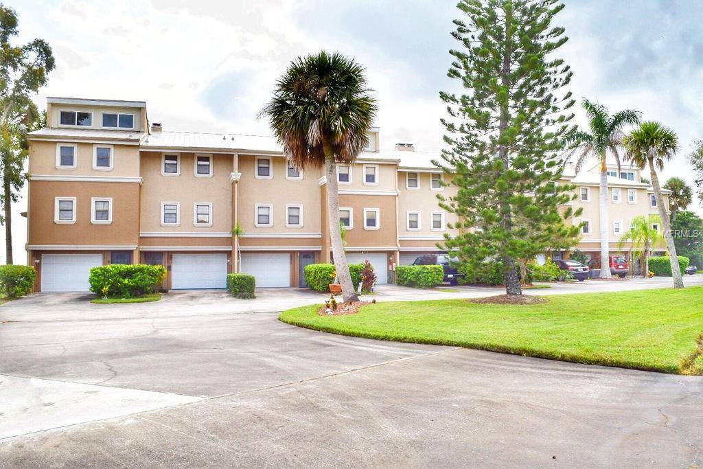 Titusville, FL 32780,5073 RIVEREDGE DR #9