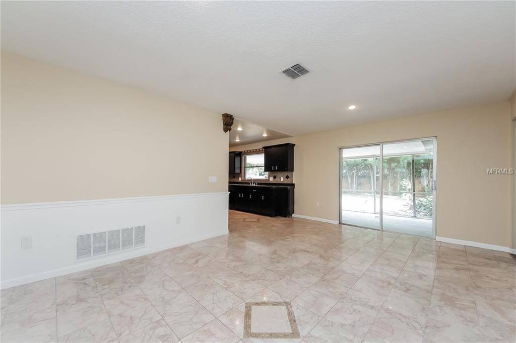 Altamonte Springs, FL 32714,611 ASHBERRY LN