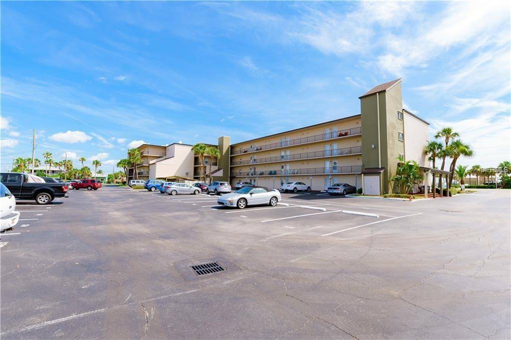 New Smyrna Beach, FL 32169,3700 S ATLANTIC AVE #114