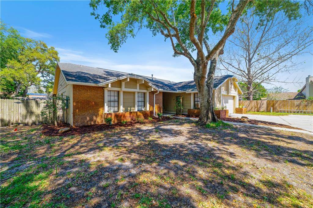 Winter Springs, FL 32708,939 BLUEBERRY HOLLOW CT