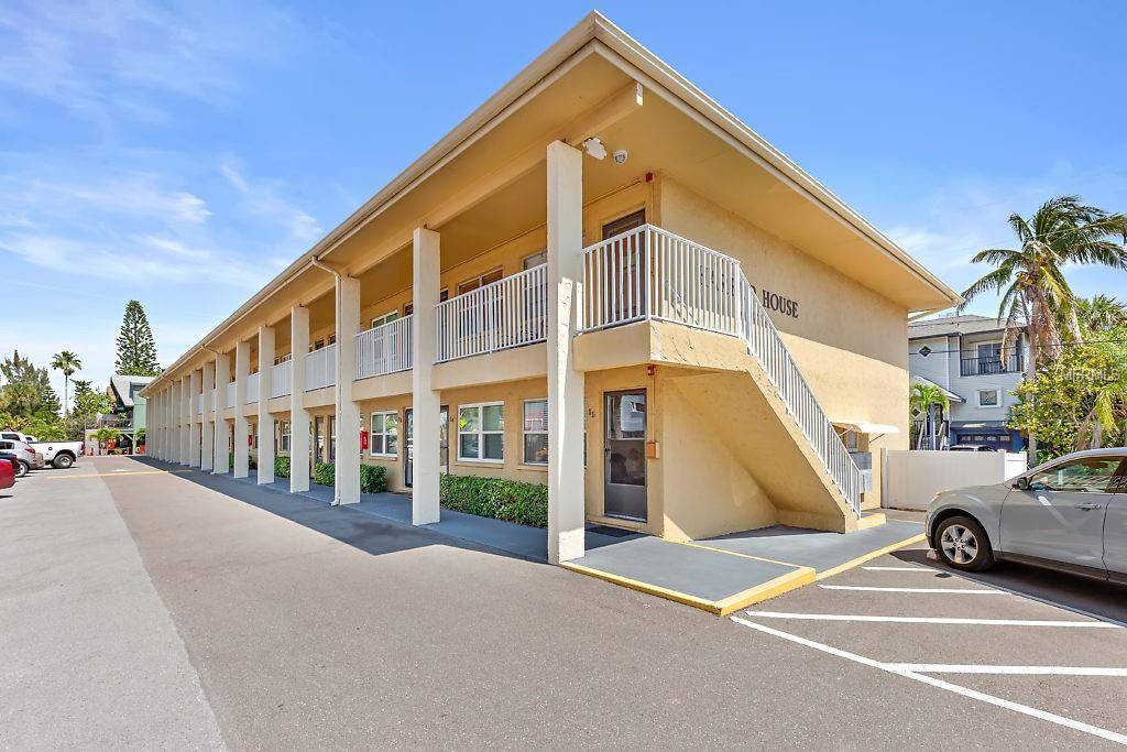 Treasure Island, FL 33706,8475 W GULF BLVD #12A