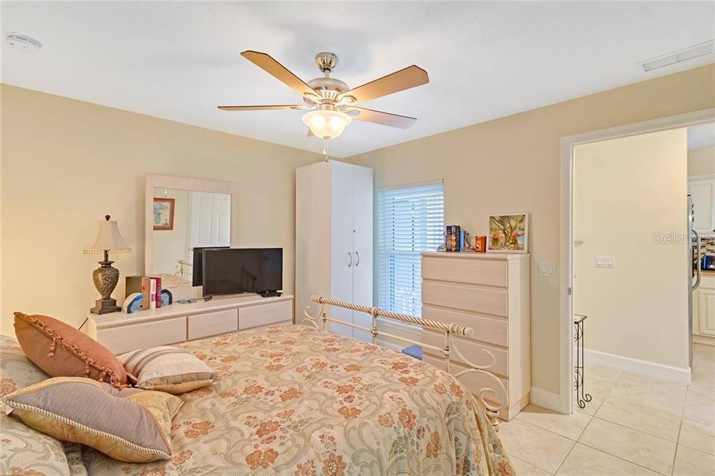 New Smyrna Beach, FL 32168,2267 HAWKS COVE CIR