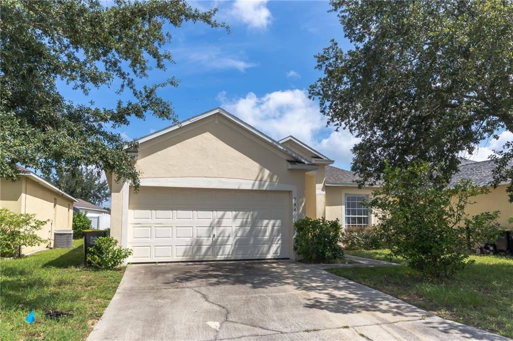 Davenport, FL 33837,944 KNOLLWOOD DR