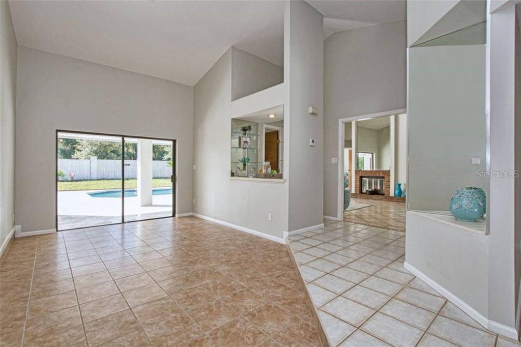 Oviedo, FL 32765,2676 CREEKVIEW CIR