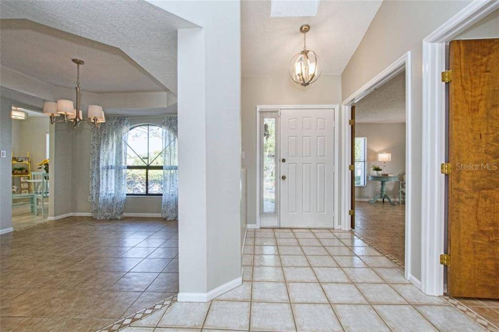 Oviedo, FL 32765,2676 CREEKVIEW CIR