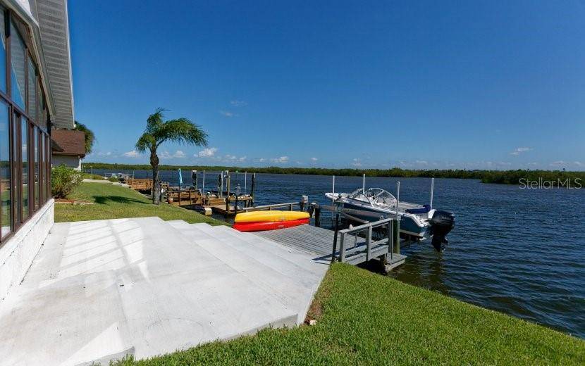 New Port Richey, FL 34652,3923 MARINE Pkwy