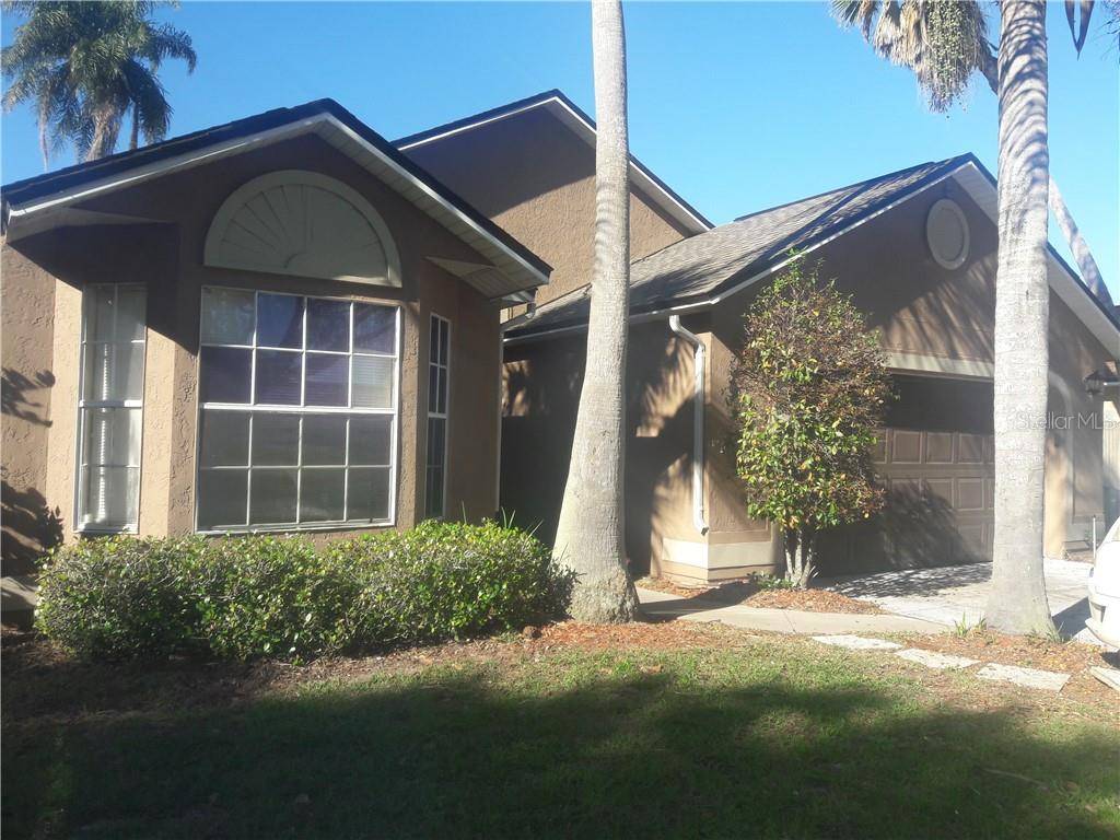 Apopka, FL 32712,840 STONECHAPEL CT