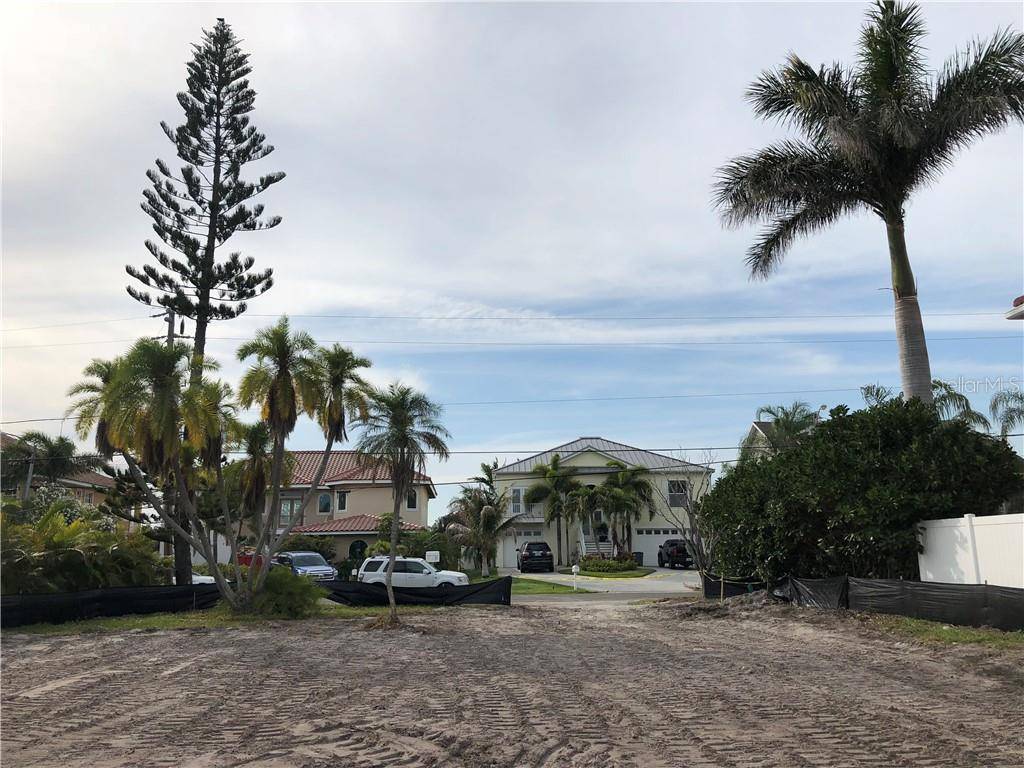 Redington Beach, FL 33708,16325 REDINGTON DR